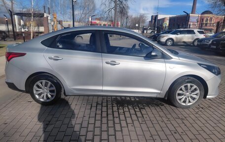 Hyundai Solaris II рестайлинг, 2020 год, 1 250 000 рублей, 9 фотография