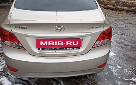 Hyundai Solaris II рестайлинг, 2012 год, 700 000 рублей, 2 фотография