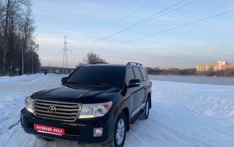 Toyota Land Cruiser 200, 2012 год, 4 050 000 рублей, 6 фотография