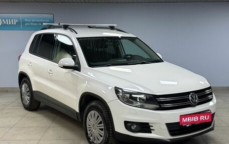Volkswagen Tiguan I, 2013 год, 919 000 рублей, 3 фотография