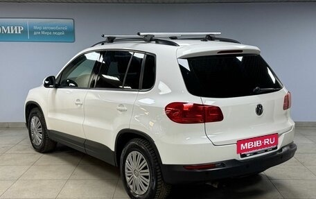 Volkswagen Tiguan I, 2013 год, 919 000 рублей, 5 фотография