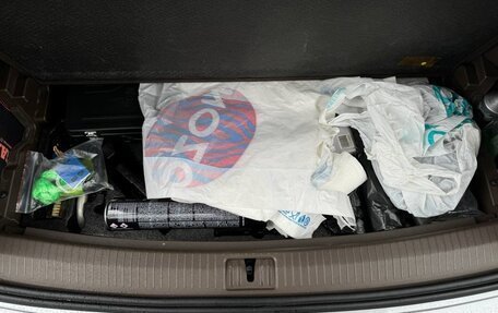 Volkswagen Tiguan II, 2021 год, 4 320 000 рублей, 14 фотография