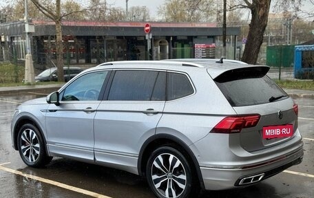 Volkswagen Tiguan II, 2021 год, 4 320 000 рублей, 9 фотография