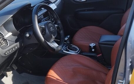 KIA Rio IV, 2018 год, 760 000 рублей, 6 фотография