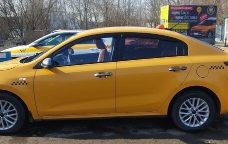 KIA Rio IV, 2018 год, 760 000 рублей, 2 фотография