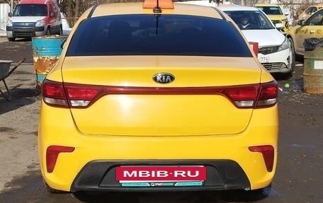 KIA Rio IV, 2018 год, 760 000 рублей, 8 фотография