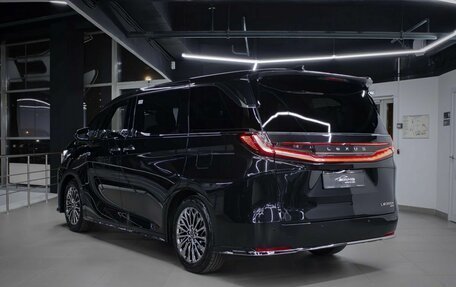 Lexus LM, 2025 год, 15 490 000 рублей, 7 фотография