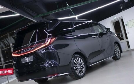 Lexus LM, 2025 год, 15 490 000 рублей, 6 фотография