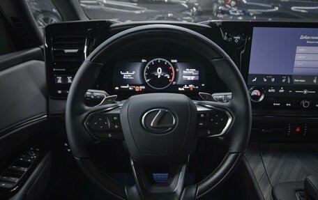 Lexus LM, 2025 год, 15 490 000 рублей, 32 фотография