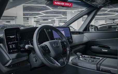 Lexus LM, 2025 год, 15 490 000 рублей, 31 фотография