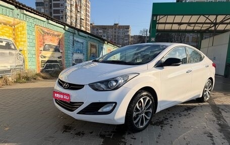 Hyundai Avante, 2013 год, 670 000 рублей, 1 фотография
