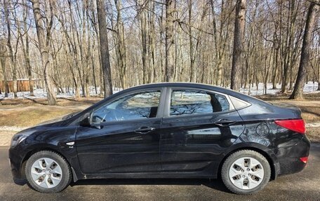 Hyundai Solaris II рестайлинг, 2015 год, 1 250 000 рублей, 1 фотография