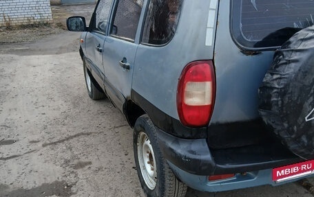 Chevrolet Niva I рестайлинг, 2005 год, 185 000 рублей, 6 фотография