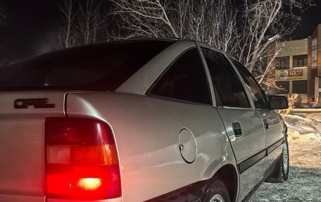 Opel Vectra A, 1992 год, 145 000 рублей, 3 фотография