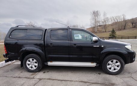 Toyota Hilux VII, 2011 год, 2 300 000 рублей, 3 фотография
