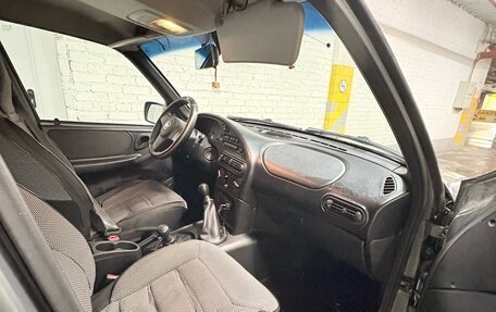 Chevrolet Niva I рестайлинг, 2017 год, 780 000 рублей, 6 фотография