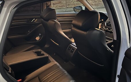 Honda Accord IX рестайлинг, 2019 год, 2 500 000 рублей, 9 фотография