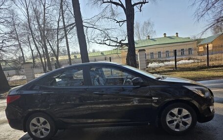 Hyundai Solaris II рестайлинг, 2015 год, 1 250 000 рублей, 5 фотография