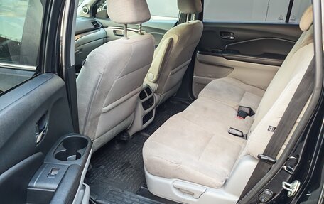 Honda Pilot III рестайлинг, 2017 год, 2 800 000 рублей, 7 фотография