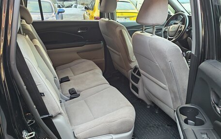 Honda Pilot III рестайлинг, 2017 год, 2 800 000 рублей, 6 фотография