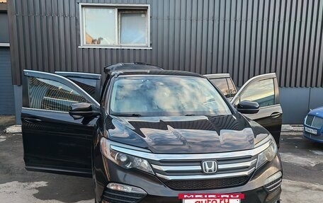 Honda Pilot III рестайлинг, 2017 год, 2 800 000 рублей, 2 фотография