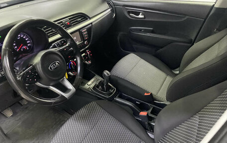 KIA Rio IV, 2017 год, 1 181 410 рублей, 8 фотография