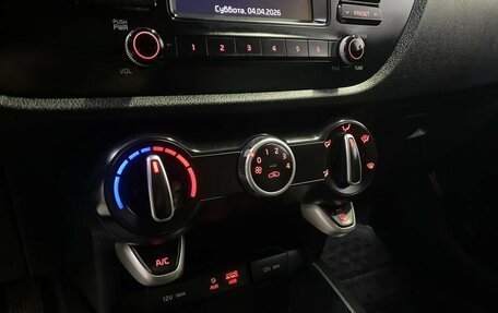 KIA Rio IV, 2017 год, 1 181 410 рублей, 12 фотография