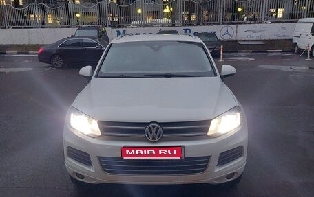 Volkswagen Touareg III, 2012 год, 2 050 000 рублей, 1 фотография