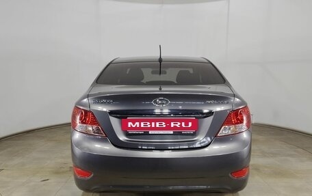 Hyundai Solaris II рестайлинг, 2014 год, 920 000 рублей, 6 фотография