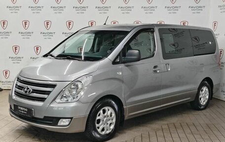 Hyundai H-1 II рестайлинг, 2013 год, 1 849 000 рублей, 1 фотография