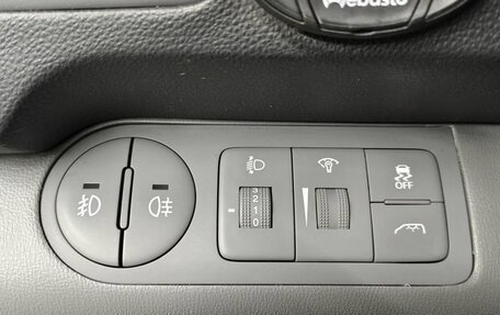 Hyundai H-1 II рестайлинг, 2013 год, 1 849 000 рублей, 9 фотография