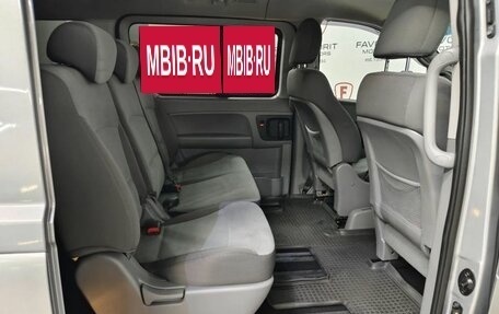 Hyundai H-1 II рестайлинг, 2013 год, 1 849 000 рублей, 16 фотография