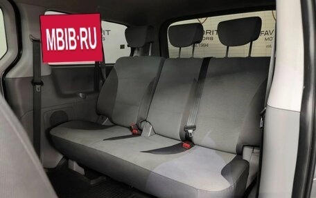 Hyundai H-1 II рестайлинг, 2013 год, 1 849 000 рублей, 18 фотография