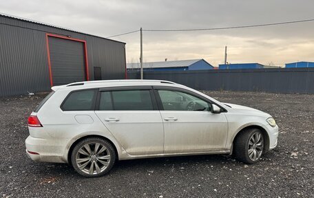 Volkswagen Golf VII, 2017 год, 1 700 000 рублей, 8 фотография