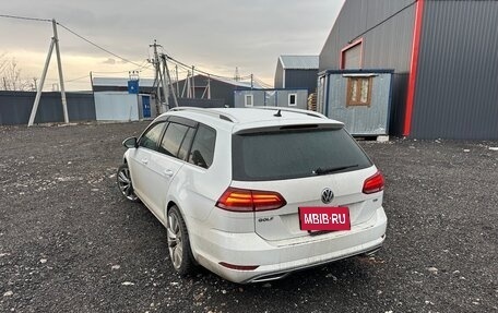 Volkswagen Golf VII, 2017 год, 1 700 000 рублей, 6 фотография