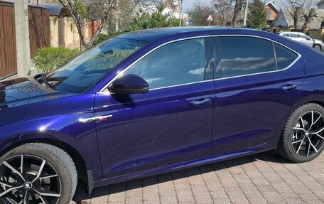 Skoda Octavia IV, 2023 год, 3 100 000 рублей, 2 фотография