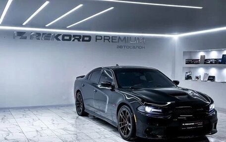 Dodge Charger, 2019 год, 5 200 000 рублей, 2 фотография