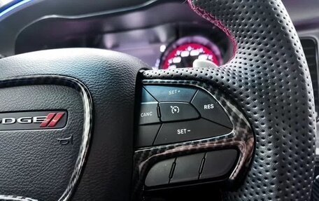 Dodge Charger, 2019 год, 5 200 000 рублей, 9 фотография