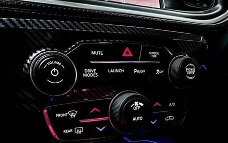 Dodge Charger, 2019 год, 5 200 000 рублей, 10 фотография