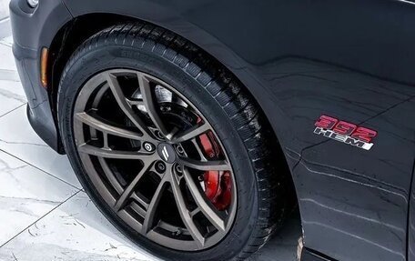 Dodge Charger, 2019 год, 5 200 000 рублей, 23 фотография