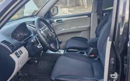 Mitsubishi Pajero Sport II рестайлинг, 2012 год, 1 650 000 рублей, 9 фотография