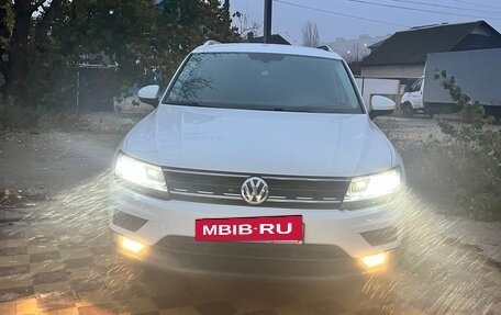 Volkswagen Tiguan II, 2017 год, 1 900 000 рублей, 9 фотография