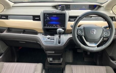 Honda Freed II, 2018 год, 1 231 000 рублей, 6 фотография