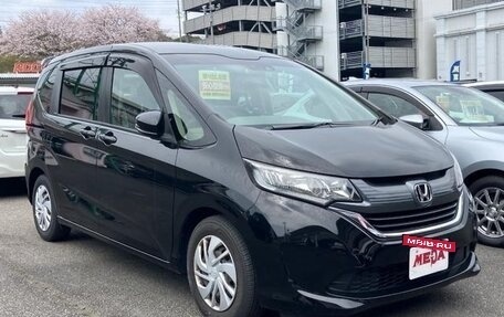 Honda Freed II, 2018 год, 1 231 000 рублей, 2 фотография