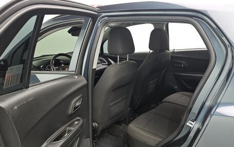 Chevrolet Trax, 2022 год, 1 180 000 рублей, 9 фотография