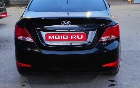 Hyundai Solaris II рестайлинг, 2015 год, 1 080 000 рублей, 3 фотография