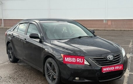 Toyota Camry, 2008 год, 615 000 рублей, 1 фотография