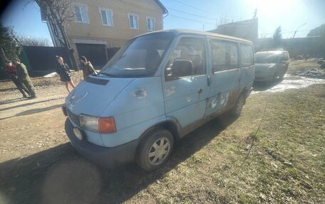 Volkswagen Transporter T4, 1992 год, 138 000 рублей, 1 фотография