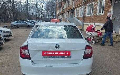 Skoda Rapid I, 2019 год, 980 000 рублей, 5 фотография