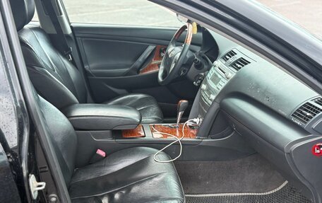 Toyota Camry, 2008 год, 615 000 рублей, 11 фотография